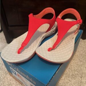Columbia Women's Velcro Orange  Sandals